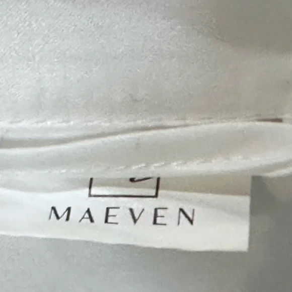 MAEVEN Stella Satin Lace White Robe Size Medium M - Picture 7 of 7